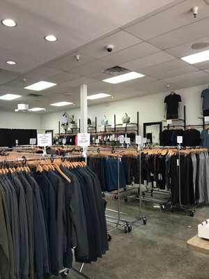lululemon by null