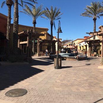 Cabazon Outlets - Outlet Stores Near Me - Cabazon, California