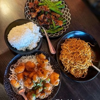 P.F. Chang's - Crispy Honey Chicken, Mongolian Beef and noodles - Asian Fusion Near Me - Las Vegas, Nevada P.F. Chang's - Crispy Honey Chicken, Mongolian Beef and noodles - Asian Fusion Near Me - Las Vegas, Nevada