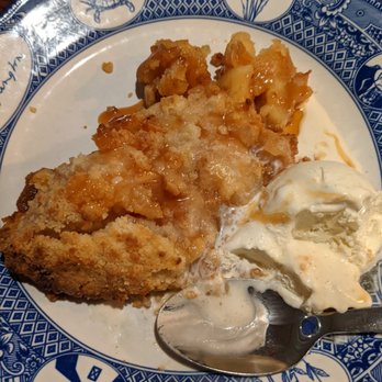 MoCo's Founding Farmers - Apple pie & ice cream (huge). - New American Near Me - Potomac, Maryland