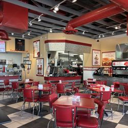 Freddy's Frozen Custard & Steakburgers