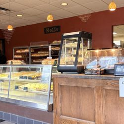 Costanzo's Bakery - Bakery