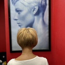 18 Salon