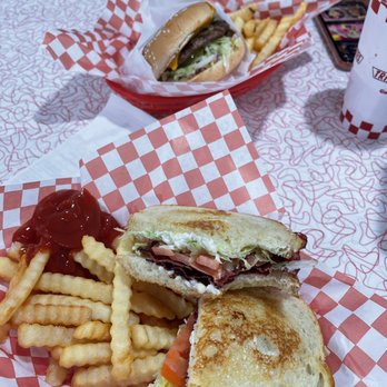 Triangle Drive In - BLT  and classic cheeseburger  combo's tasty - Burgers Near Me - Fresno, California