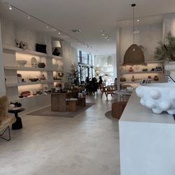 Altar Home - Interior