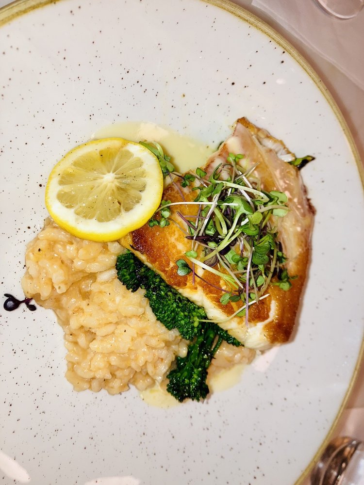 THE BRASS PEARL 96 Photos & 41 Reviews 24 Market Square, Knoxville