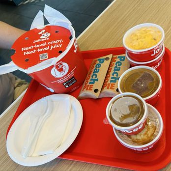 Jollibee - The peach and mango pie was very delicious! - Fast Food Near Me - Pinellas Park, Florida Jollibee - The peach and mango pie was very delicious! - Fast Food Near Me - Pinellas Park, Florida