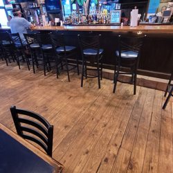 Pelican's Perch Bar & Grill