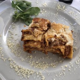Lasagna il forno (I think this is the name)