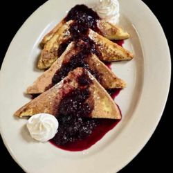 The 19th Hole - French Toast with Mixed Berry