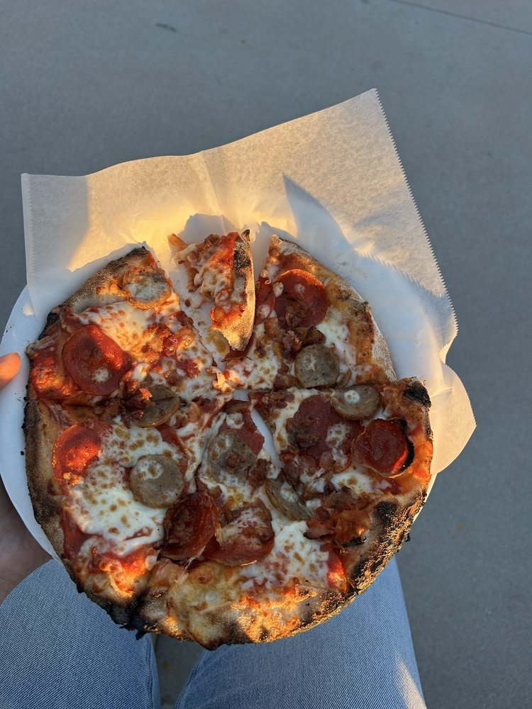 Mi Amore Wood Fired Pizza