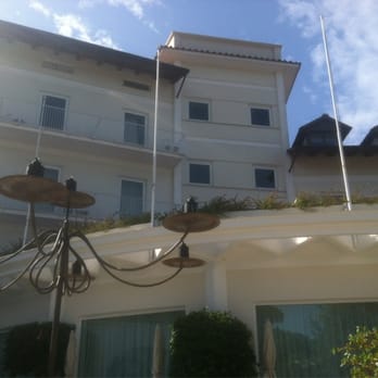 Grand Hotel Aminta - Exterior pic from the pool area - Hotels Near Me - Sorrento, NA