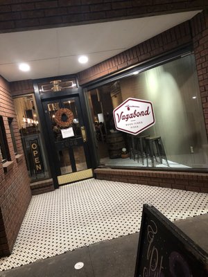 Vagabond Pizza by null