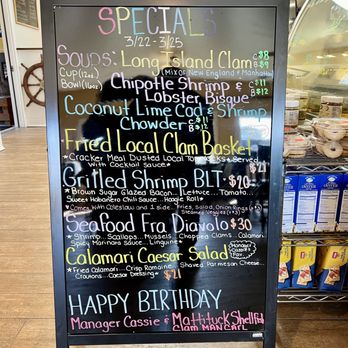 Southold Fish Market - Daily Special - Seafood Markets Near Me - Southold, New York