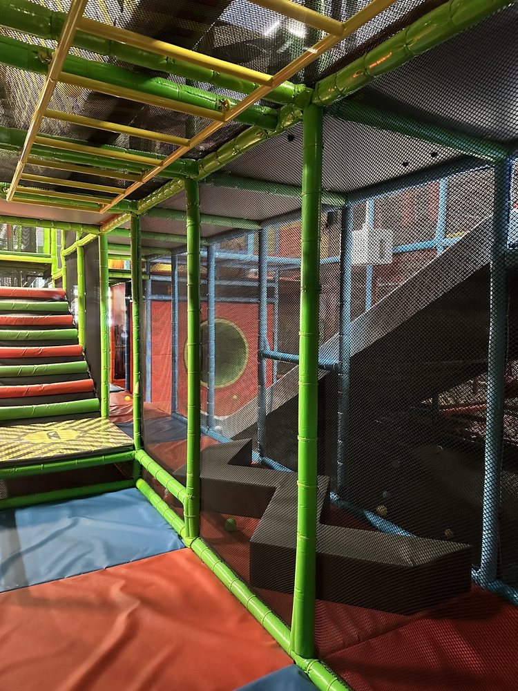 UPTOWN JUNGLE FUN PARK Updated October 2024 32 Photos & 33 Reviews 10630 N 32nd St