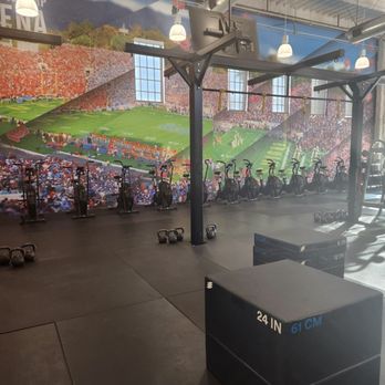 Basecamp Fitness - Pasadena - Interval Training Gyms Near Me - Pasadena, California