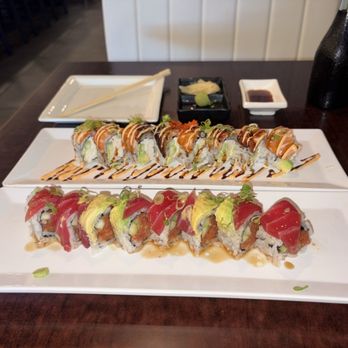 Tomikawa Japanese Restaurant - Red Dragon and Tiger Rolls - Japanese Near Me - Pasadena, California