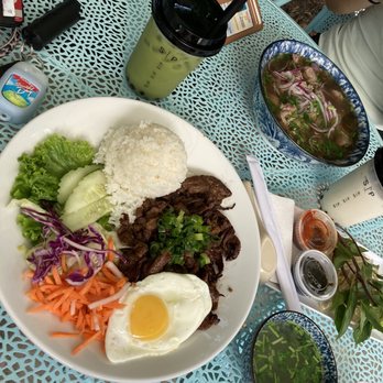 Sip Pho - Matcha green tea boba, rice plate with beef - Vietnamese Near Me - Austin, Texas