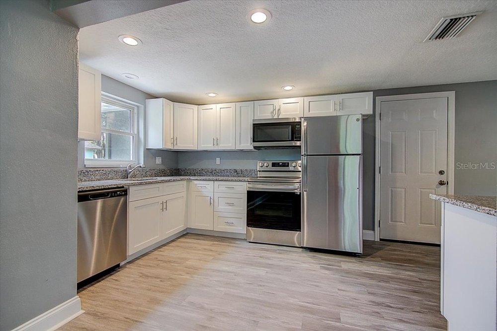 Slide of Coppertop Construction & Roofing