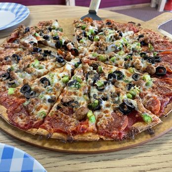 Opie's Pizza - Really good pizza! - Restaurants Near Me - Girard, Kansas Opie's Pizza - Really good pizza! - Restaurants Near Me - Girard, Kansas