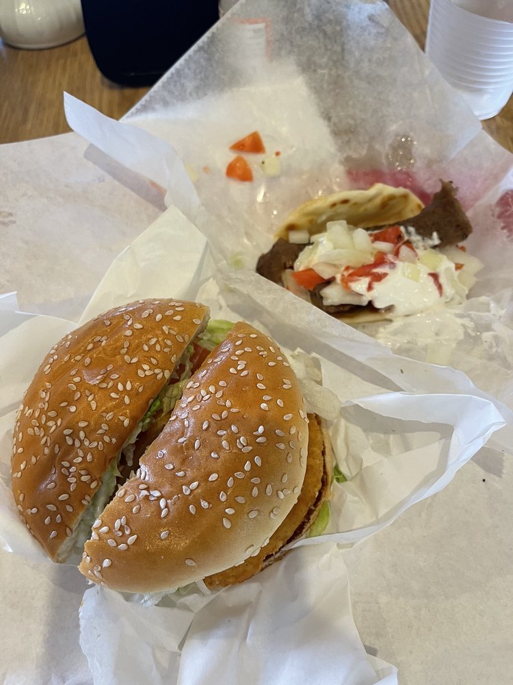 TONY’S STEAMERS 36 Photos & 82 Reviews Hot Dogs 27 W 213 Geneva