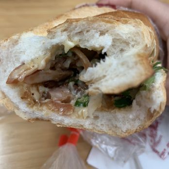 Marché Hung Phat - Grilled chicken banh mi - Grocery Near Me - Montreal, Quebec