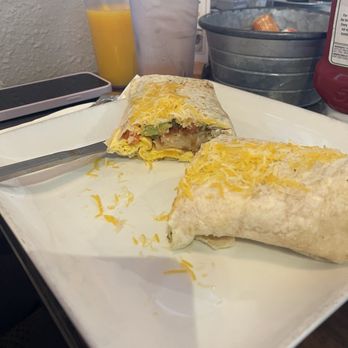 Jack's Place - Breakfast burrito - Breakfast & Brunch Near Me - Leona Valley, California