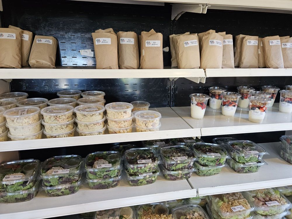 Yountville Deli - Photo 3