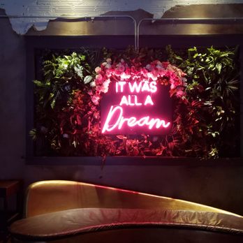 Rec Room - Insta worthy pic opportunities - Dance Clubs Near Me - Buffalo, New York