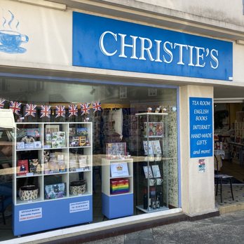 Christie Andrew - Christie's from the outside. - Tea Rooms Near Me - Gençay, 86 Christie Andrew - Christie's from the outside. - Tea Rooms Near Me - Gençay, 86
