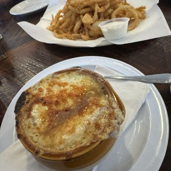 Sloppy Joe's - French onion soup and haystack onion rings - New American Near Me - Hubertus, Wisconsin