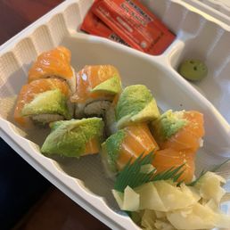 Rainbow roll Rainbow roll