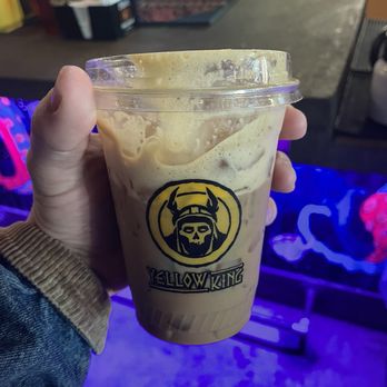 Yellow King Brews - Iced shaken black star coffee - Coffee & Tea Near Me - Wallingford, Connecticut Yellow King Brews - Iced shaken black star coffee - Coffee & Tea Near Me - Wallingford, Connecticut