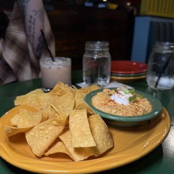 Chili Willi's Tex-Mex Grill - Tex-Mex Near Me - Cornelius, North Carolina