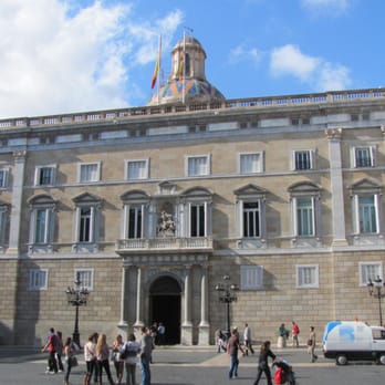 Plaça Sant Jaume - Landmarks & Historical Buildings Near Me - Barcelona, B