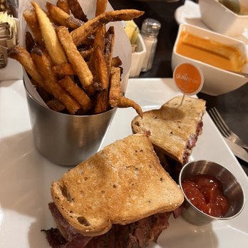 Friedman's - Pastrami Reuben - Breakfast & Brunch Near Me - New York, New York
