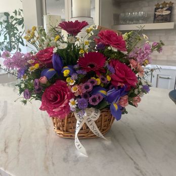 Lily’s Bouquet - Floral Designers Near Me - Fresno, California