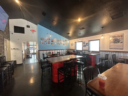 Mary Sue's Hot Chicken & Dough by null