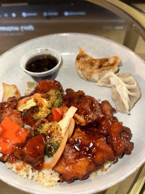 Wok Chi Asian Kitchen 鑊氣 - West Midtown/Georgia Tech by null