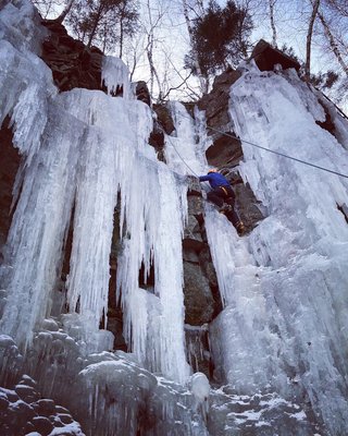 Hard Water Sports by null