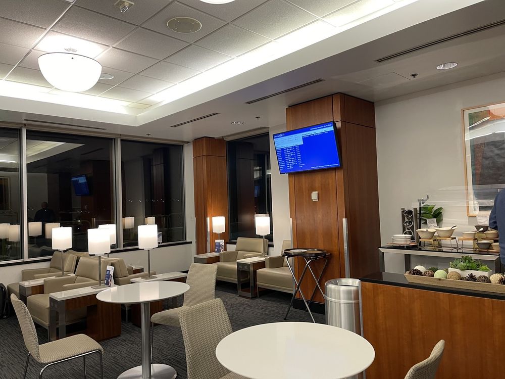 United Club Logo