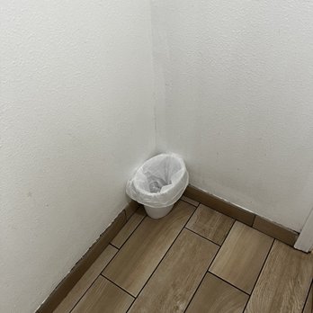 Happy Home Cleaning - Home Cleaning Near Me Happy Home Cleaning - Home Cleaning Near Me