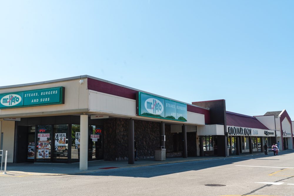 SOUTHGATE USA SHOPPING CENTER Updated September 2024 20950 Libby Rd