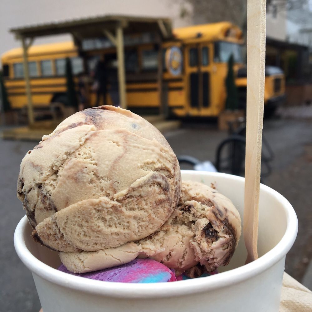 Old School Bus Ice Cream - Jamoca and cotton candy ice cream - Ice Cream & Frozen Yogurt Near Me - Canmore, Alberta