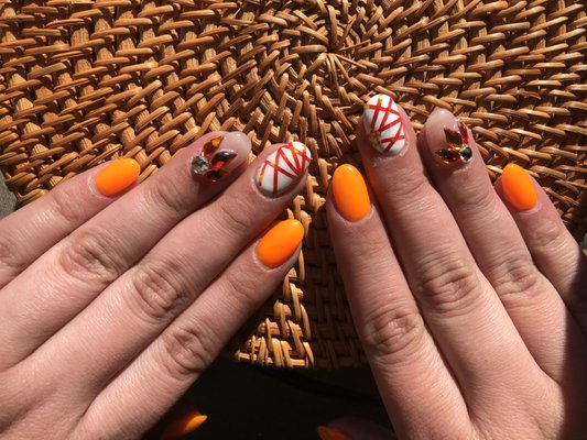 POLISHED NAIL LOUNGE - 86 Photos & 31 Reviews - 36 Main St, Madison