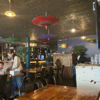 Sukho Thai - Interior - Thai Near Me - Toronto, Ontario Sukho Thai - Interior - Thai Near Me - Toronto, Ontario