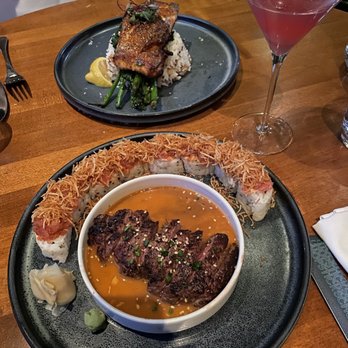 Earls Kitchen + Bar - New American Near Me - Bellevue, Washington Earls Kitchen + Bar - New American Near Me - Bellevue, Washington