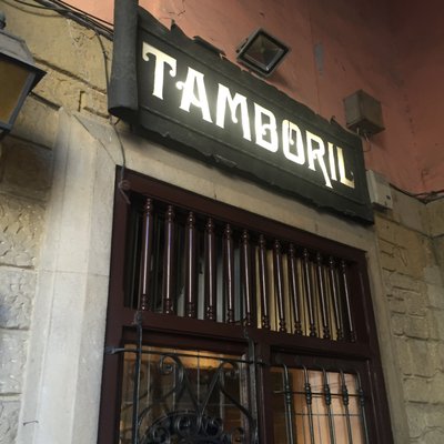El Tamboril by null