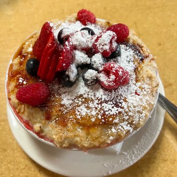 Gravy - Berry oatmeal - American Near Me - Portland, Oregon Gravy - Berry oatmeal - American Near Me - Portland, Oregon