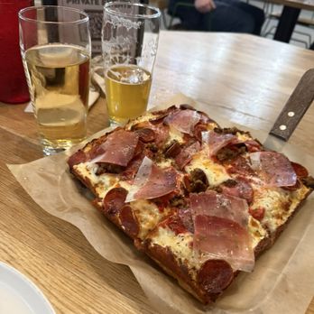 Pinthouse Brewing - Moonshot sourdough pizza - Brewpubs Near Me - Austin, Texas